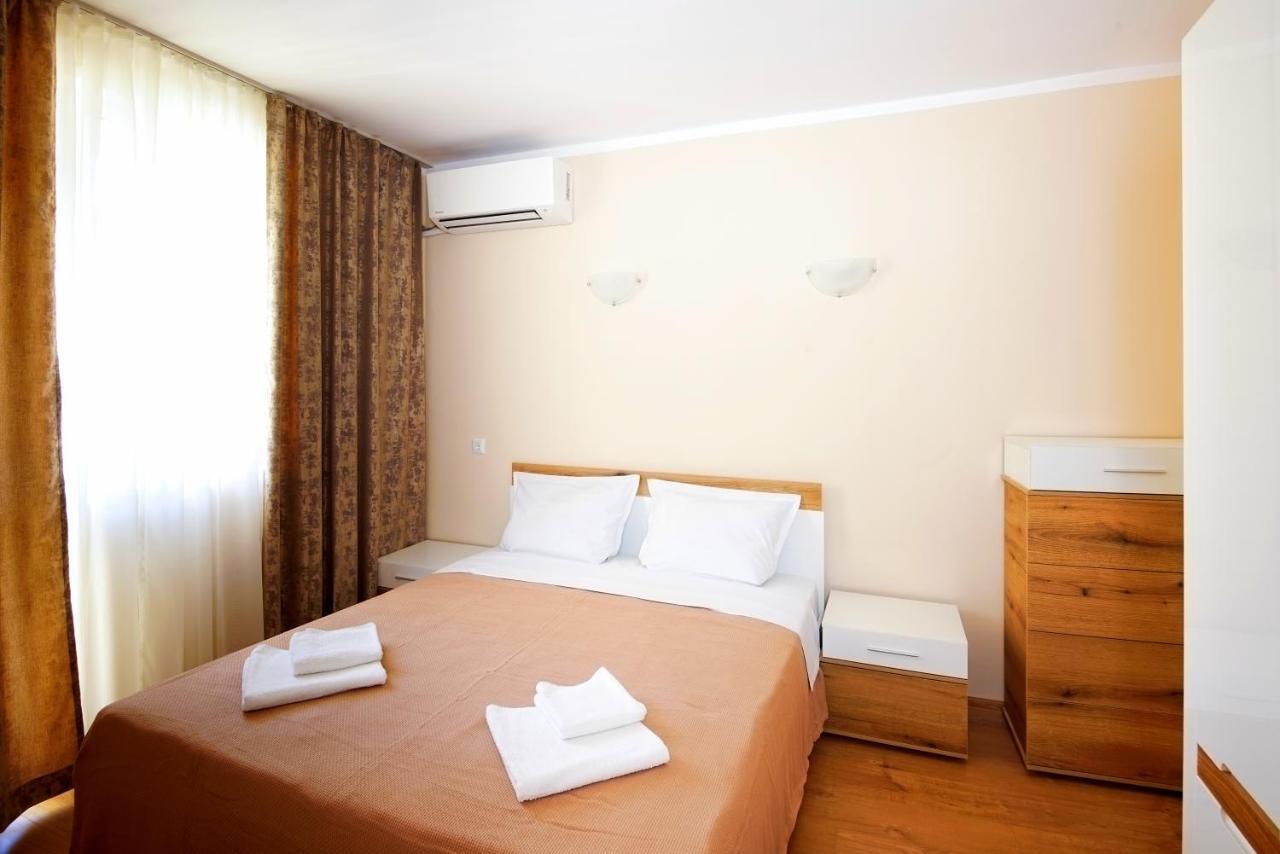 Hotel House With Garden Pomorie Exterior foto
