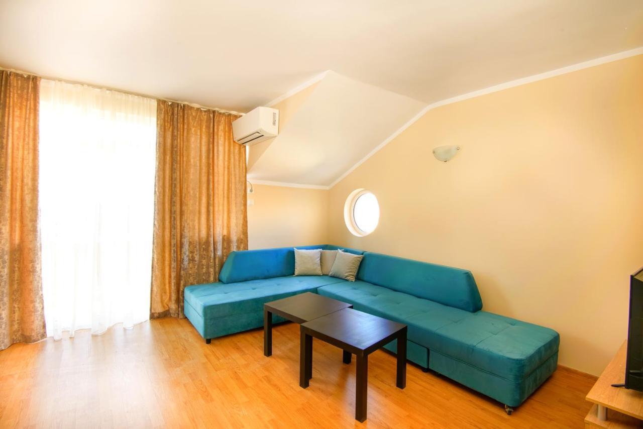Hotel House With Garden Pomorie Exterior foto
